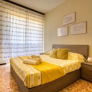 Caseospitali - Casa Luce A Due Passi Dal San Raffaele - 1 Bedroom E Divano In Vimodrone